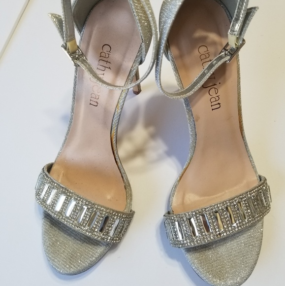 Cathy Jean Shoes - CATHY JEAN HOLIDAY SPARKLE HEELS, size 7.5
